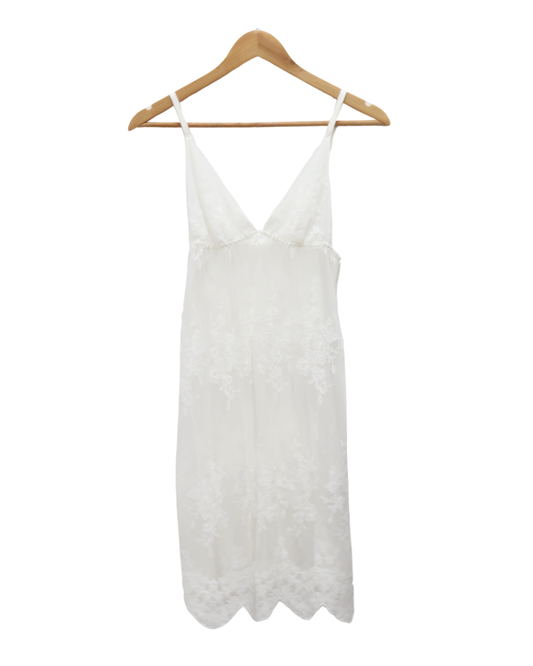 Robe blanche en mesh - L