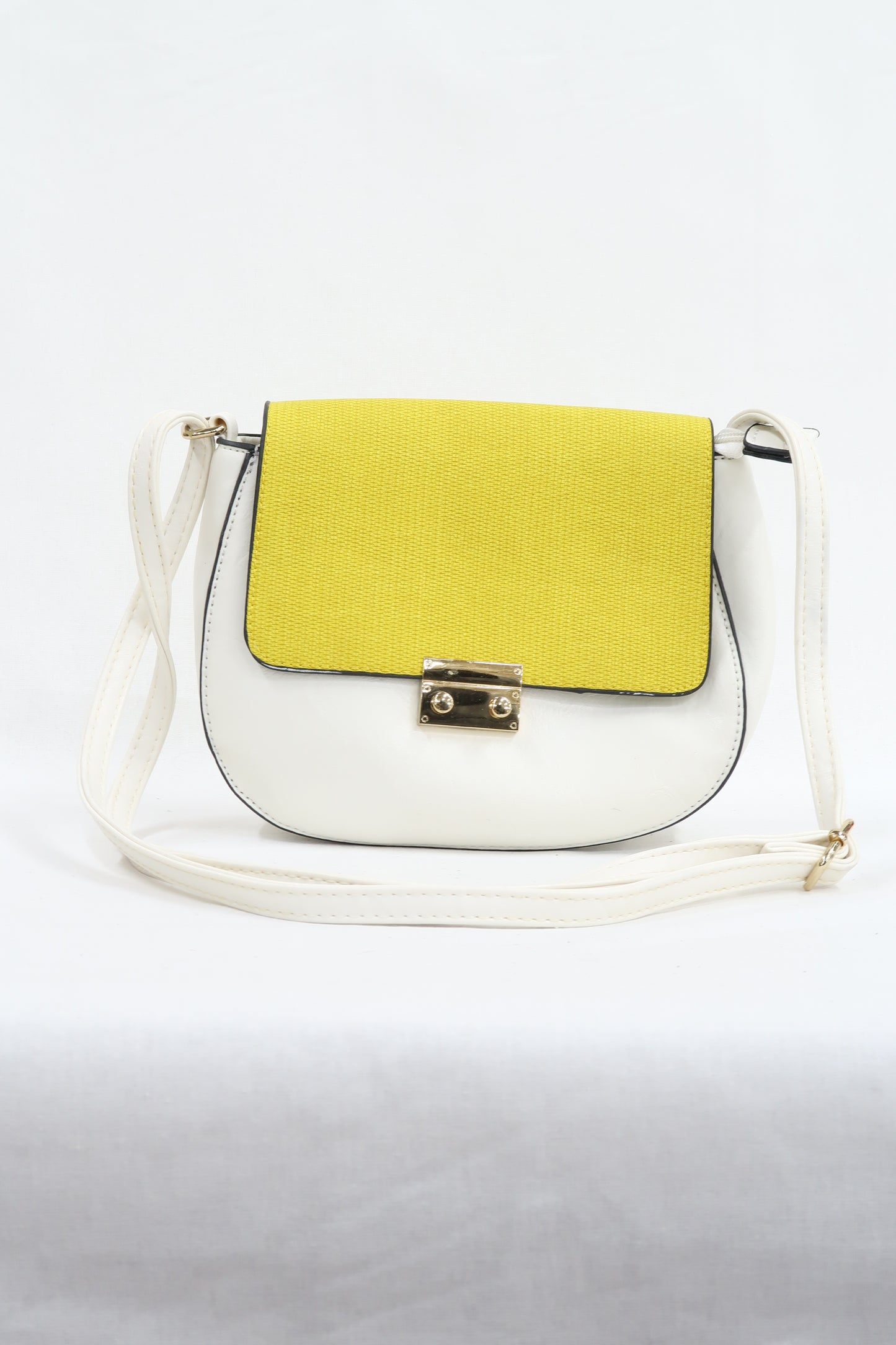 Sac à bandoulière cuir blanc et tissu jaune