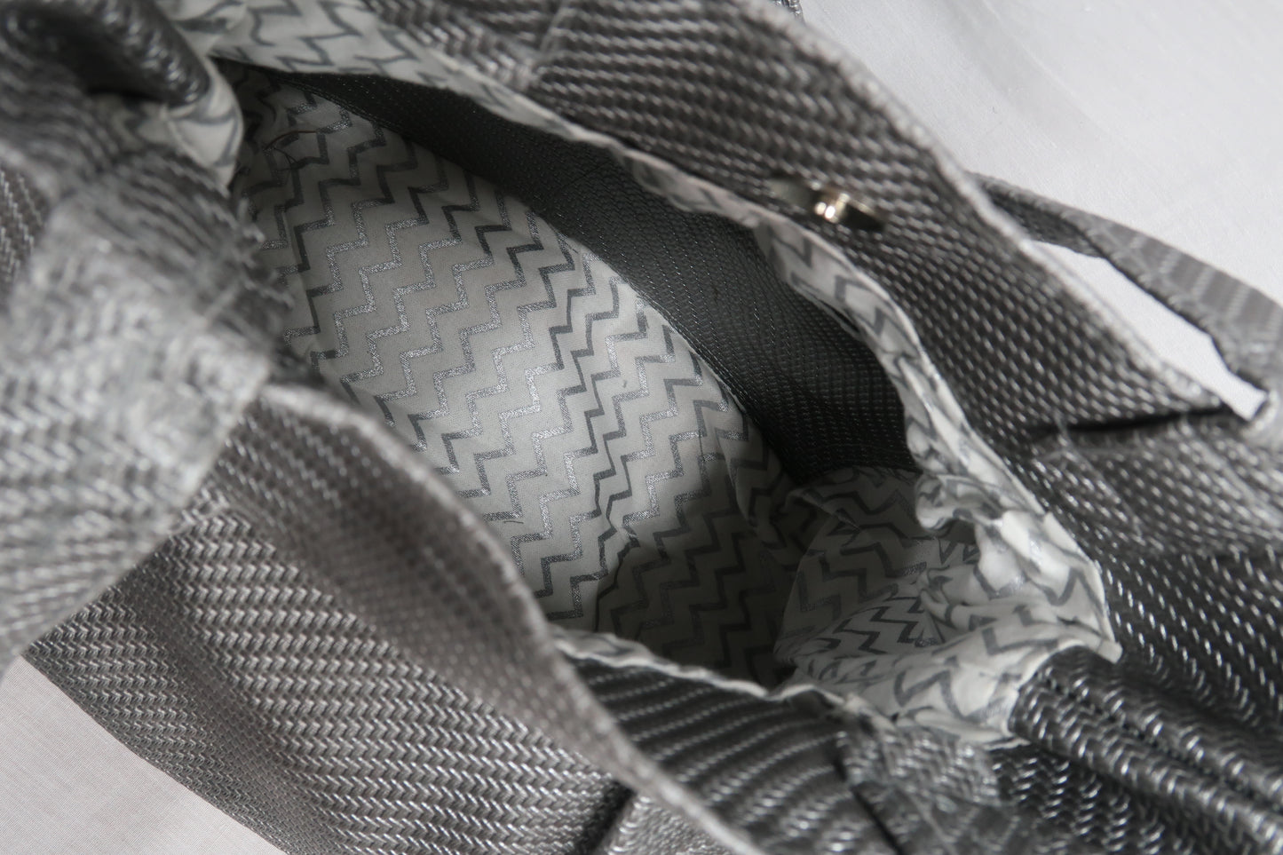 Sac à main gris vintage