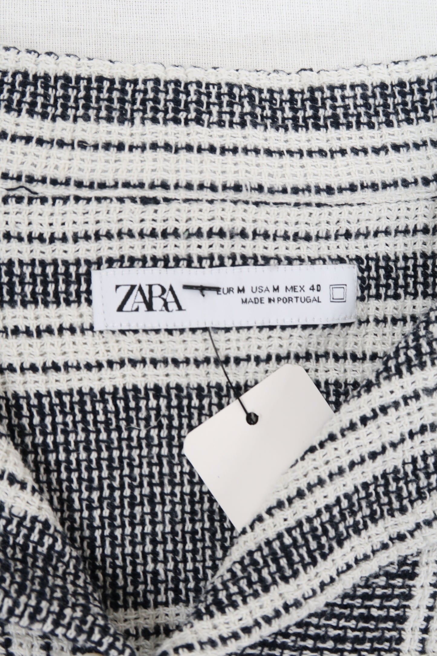 Chemise rayée blanc et noir à manches courte - Zara - M